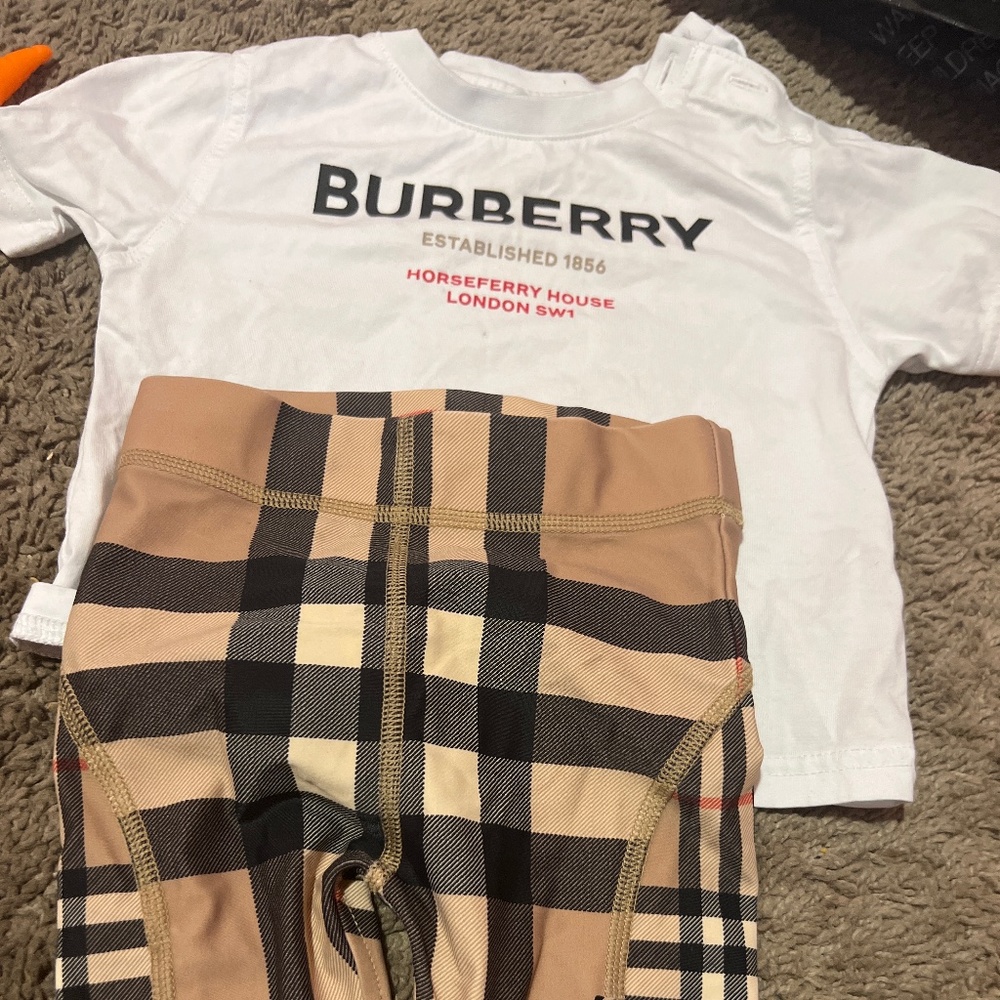 Burberry set